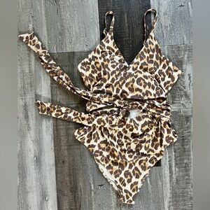 Aerie Leopard One-Piece Wrap Swimsuit Size Large